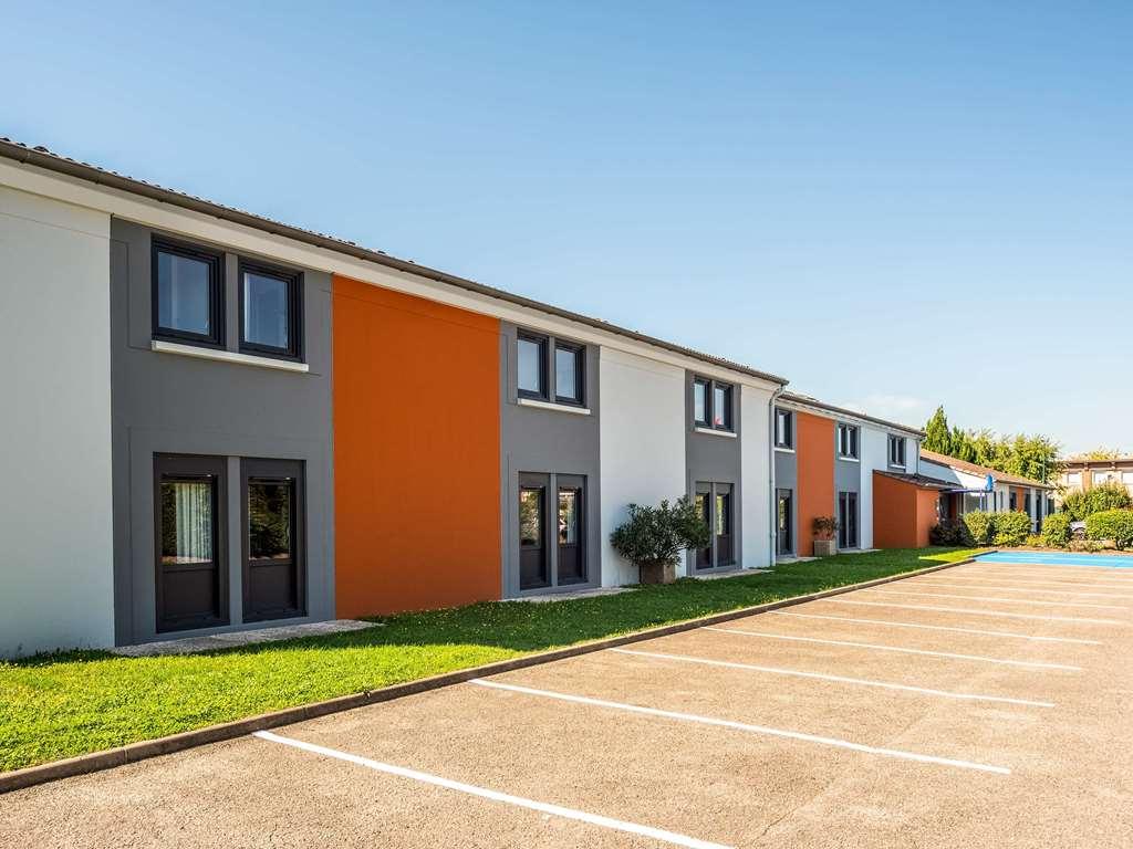 Ibis Budget Villefranche Limas Eksteriør billede